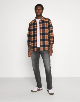 1009-50186-14941 53218 муж